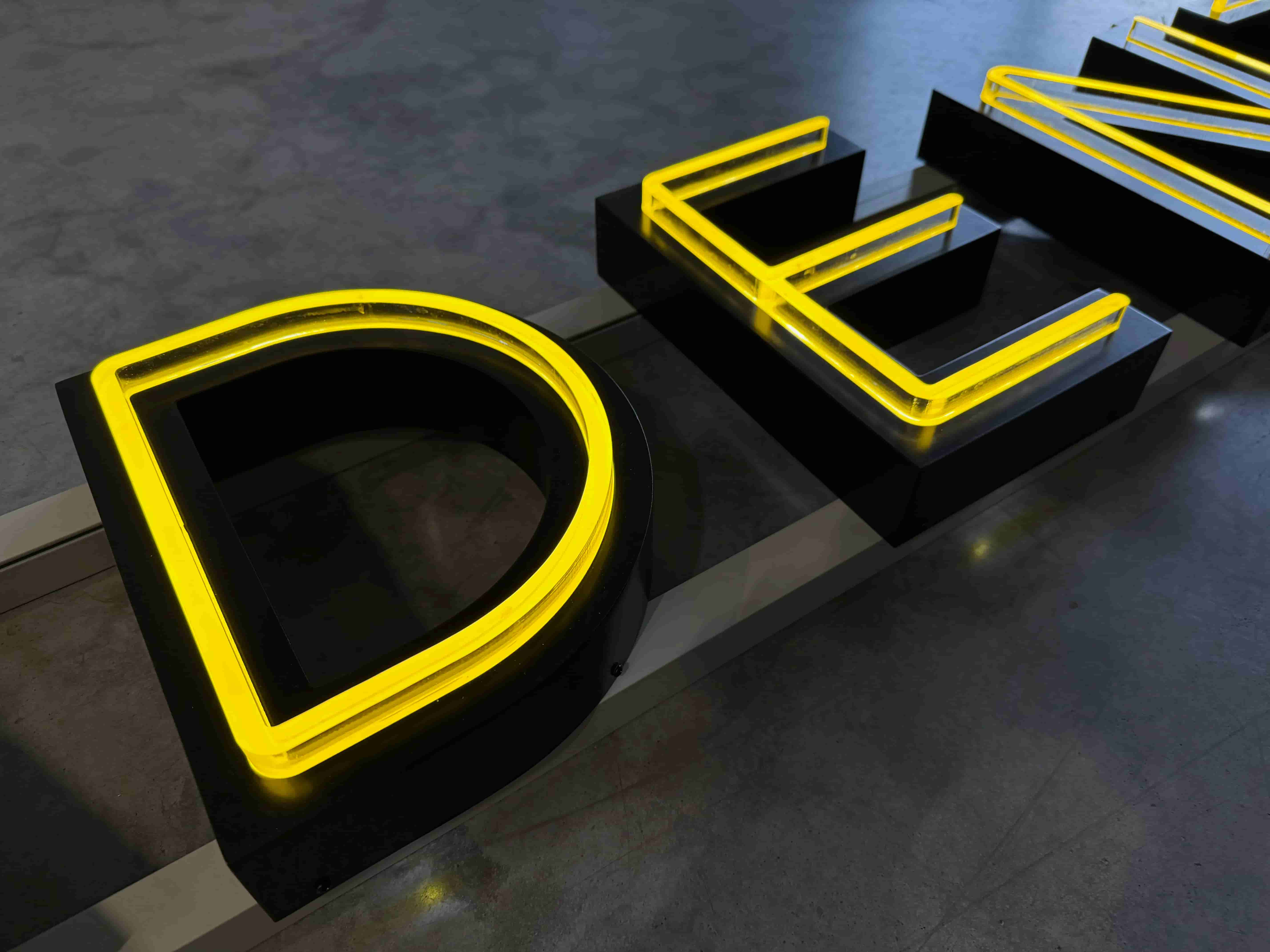 DE