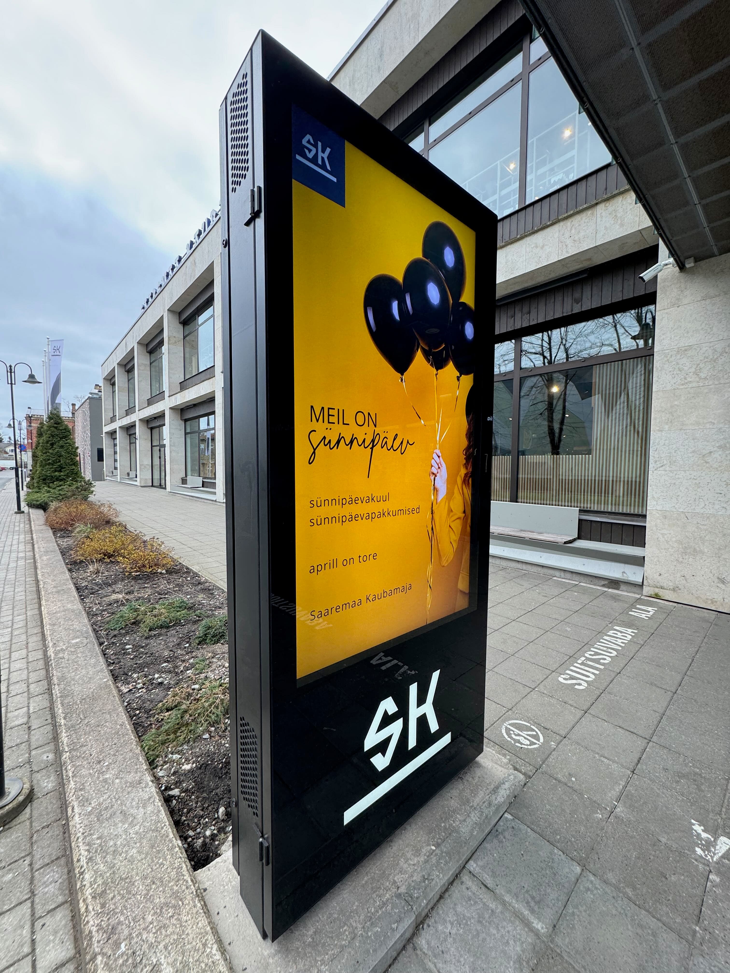 LED Screen